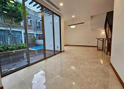 Greenwood Mews (D11), Terrace #437003031